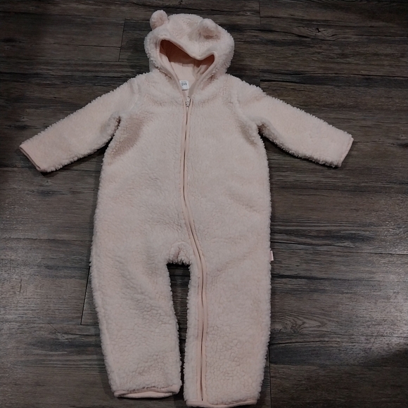 Baby Girl 24 Months Clothes Fall/Winter Capsule Wardrobe Bundle Girl 2T Lot - Picture 10 of 13